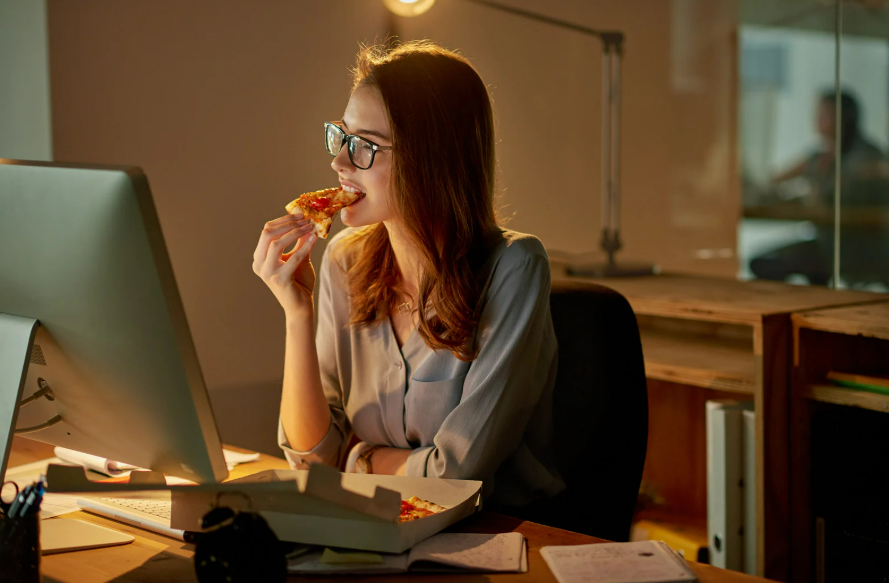 夜食がダイエットに良くない理由とは？