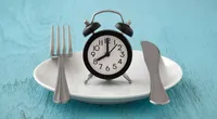 ダイエット停滞期突破！間欠的断食で体と習慣を変える