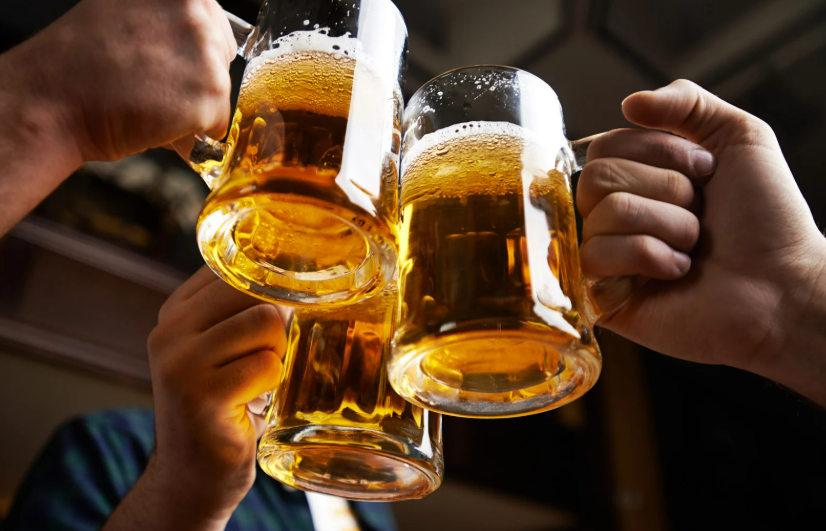 ダイエット中のお酒|アルコールカロリーと太らない飲み方・居酒屋メニュー