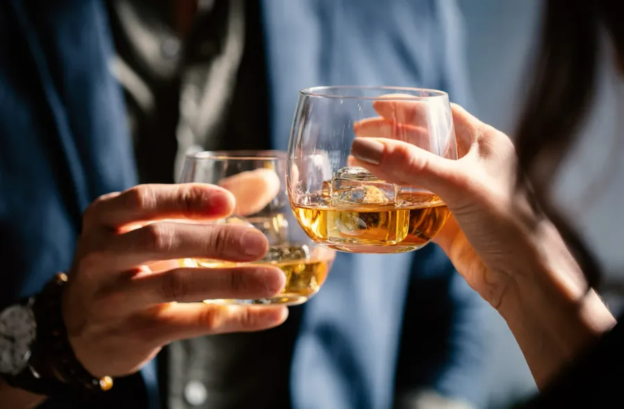  飲み会中の賢い飲み方