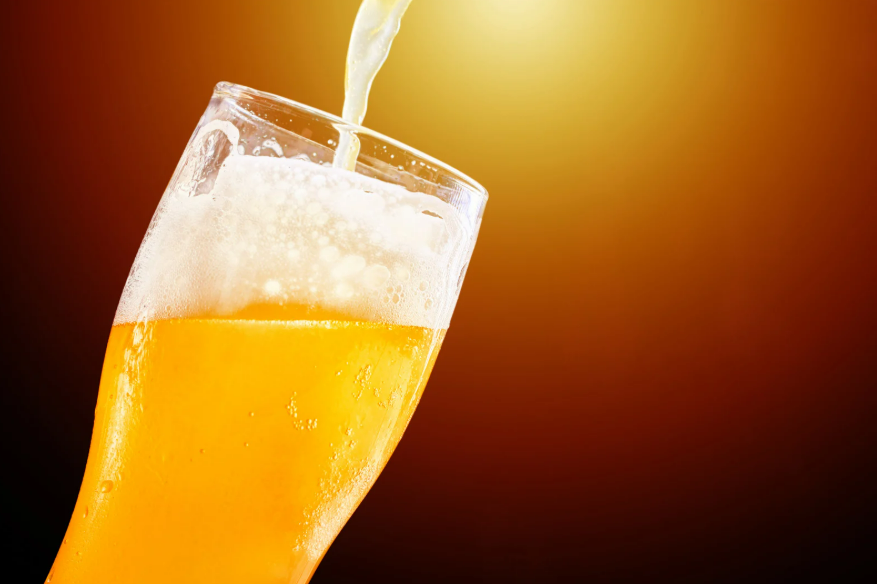 イソトレチノインを飲んでからお酒を飲んでも大丈夫?