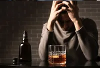 飲み会で酔いにくくするには?お酒が早く酔う原因と避けるべき行動